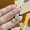 最高級ルイヴィトンスーパーコピー ルイヴィトンネックレスコピー ペンダント スター ブロッサム Q93622 ホワイトゴールド - 画像 (7)