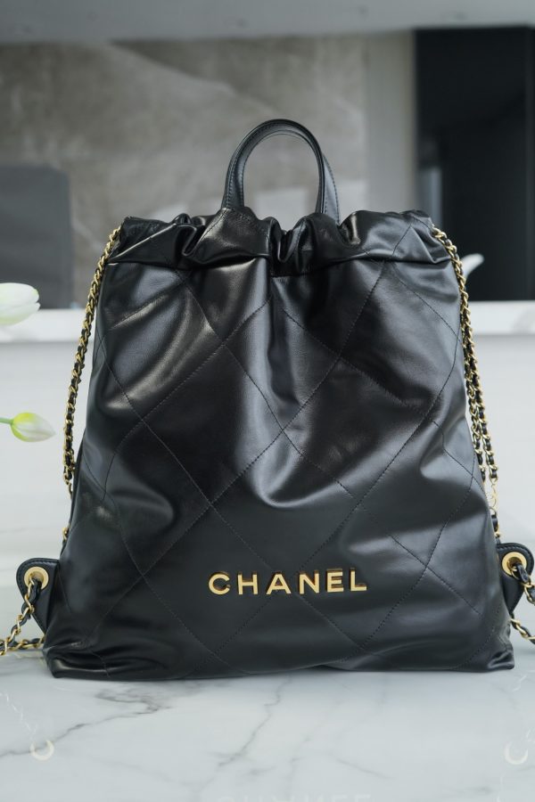 最高級シャネルスーパーコピー シャネルバッグコピー CHANEL 22 バックパック ブラック AS3860 B08037 94305 カーフスキン ゴールド金具 - 画像 (9)