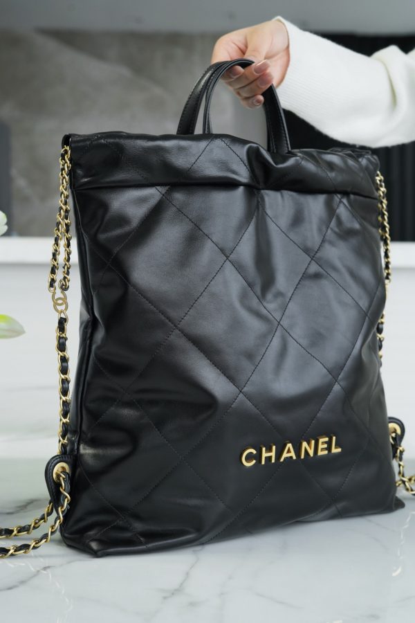 最高級シャネルスーパーコピー シャネルバッグコピー CHANEL 22 バックパック ブラック AS3860 B08037 94305 カーフスキン ゴールド金具 - 画像 (8)