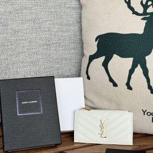 YSL モノグラム フラグメント ジップカードケース レディース オフホワイト