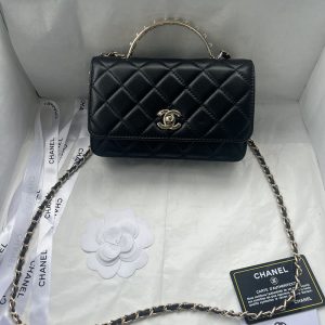 CHANEL バッグ 2025 新作 チェーンウォレット