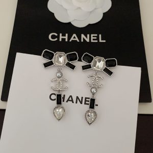 CHANEL イヤリング & ピアス 2025 新作 安い