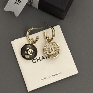 CHANEL イヤリング & ピアス 2025 新作 安い