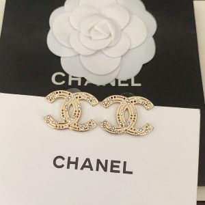 CHANEL イヤリング & ピアス 安い順