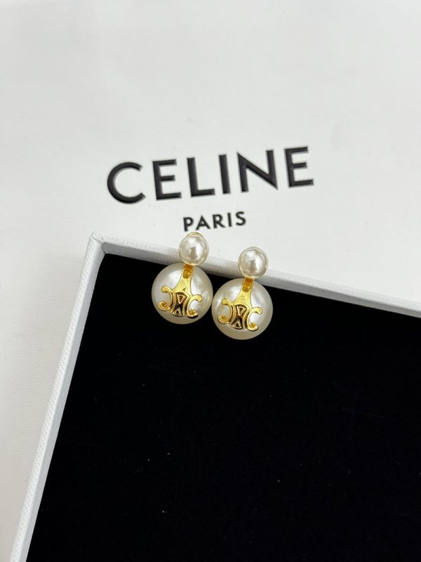 CELINE ピアス 人気