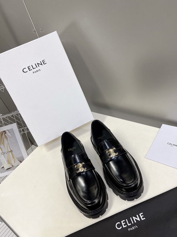 CELINE ローファー レディース