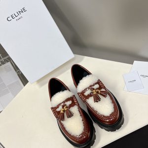 CELINE ローファー 履き心地