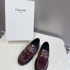 CELINE 大人可愛い フラットシューズ