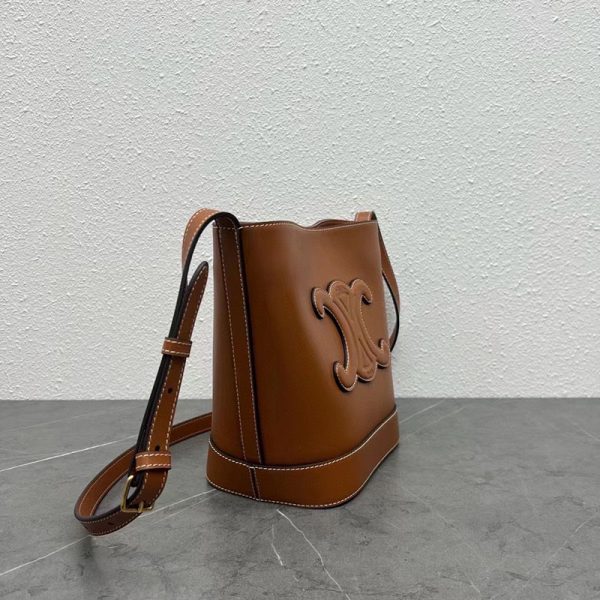 N品 セリーヌ バッグ 人気 ランキング CELINE トリオンフ 使い勝手 198243 ブロンズ ゴールド金具2411750 - 画像 (8)