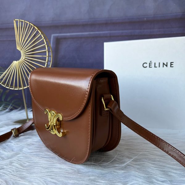 N品 セリーヌ バッグ 人気 ランキング CELINE ショルダーバッグ おしゃれ ブランド ブザス クレア 110973BF4.18BU ブロンズ ゴールド金具 - 画像 (8)