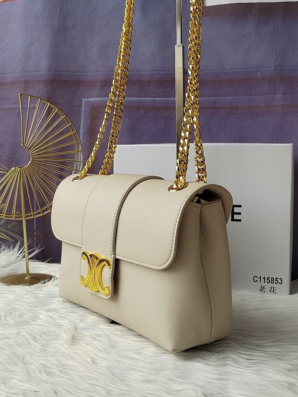 N品 セリーヌ バッグ 人気 ランキング ミディアム CELINE ヴィクトワール バッグ 115853FDU.10BL ぺブル ゴールド金具 - 画像 (8)