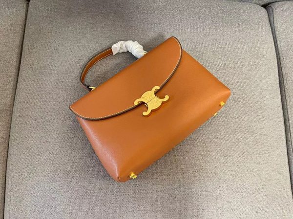 N品 セリーヌ バッグ 人気 ランキング CELINE ミディアム ニノ バッグ 117523FXK.18BU ブロンズ ゴールド金具 - 画像 (4)