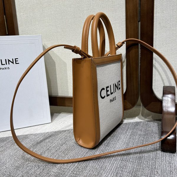 N品 セリーヌ バッグ 人気 ランキング CELINE ミニバーティカルカバ 193302BZK.01BC ホワイト ゴールド金具 - 画像 (8)