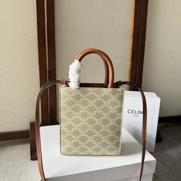 N品 セリーヌ バッグ 人気 ランキング CELINE ミニ バーティカル カバ 194372FLT.02GR グレージュ ゴールド金具 - 画像 (7)