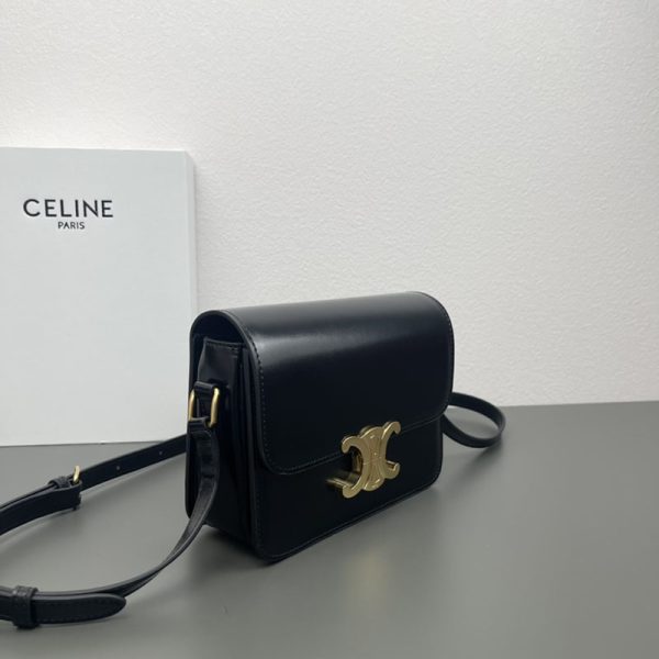 N品 セリーヌ バッグ 人気 ランキング CELINE ティーン トリオンフ バッグ 188423BF4.38NO ブラック ゴールド金具 - 画像 (7)