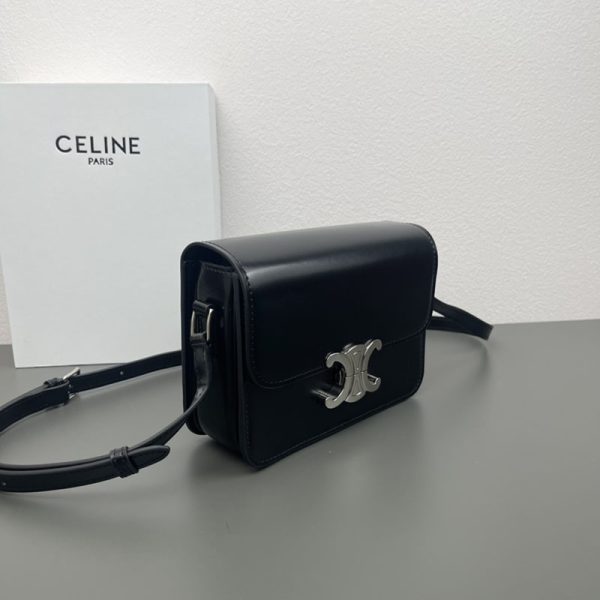 N品 セリーヌ バッグ 人気 ランキング CELINE ティーン トリオンフ バッグ 188423BF4.38SI ブラック シルバー金具 - 画像 (8)