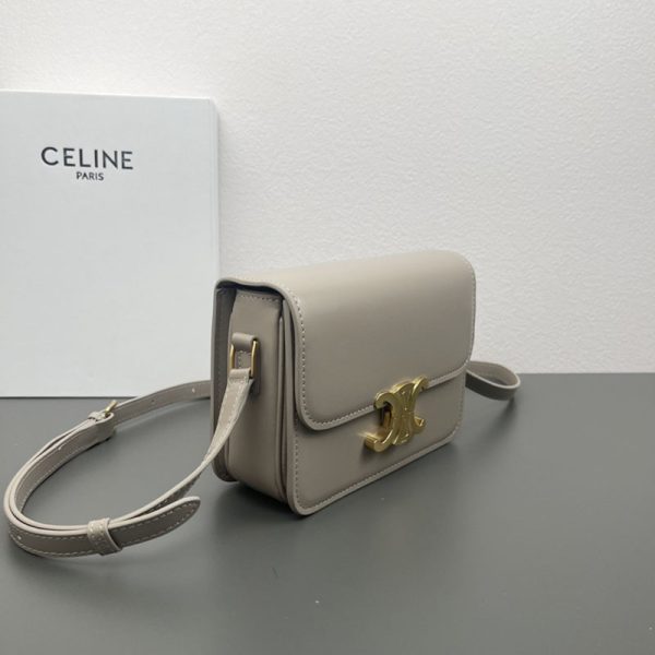 N品 セリーヌ バッグ 人気 ランキング CELINE ティーン トリオンフ バッグ 188423BF4.10BL ぺブル ゴールド金具 - 画像 (7)