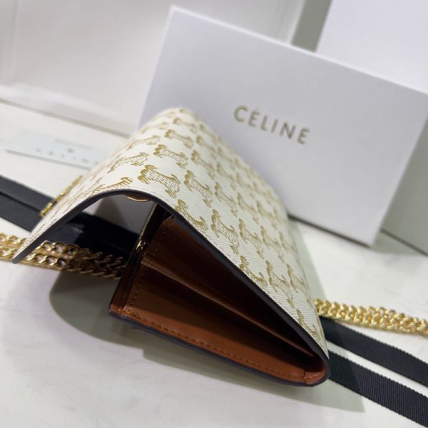 N品 セリーヌ バッグ 人気 ランキング CELINE ショルダーバッグ クロード 194142CUZ.01BC ホワイト ゴールド金具 - 画像 (8)