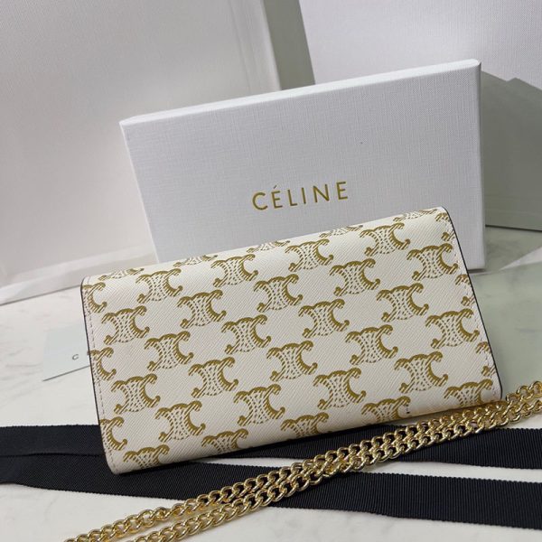 N品 セリーヌ バッグ 人気 ランキング CELINE ショルダーバッグ クロード 194142CUZ.01BC ホワイト ゴールド金具 - 画像 (7)