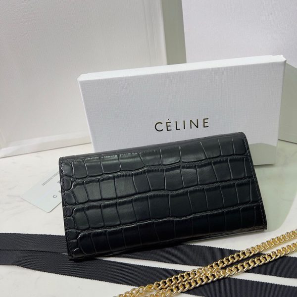 N品 セリーヌ バッグ 人気 ランキング CELINE 斜めがけバッグ 小さめ ブランド 2411797 ブラック ゴールド金具 - 画像 (7)