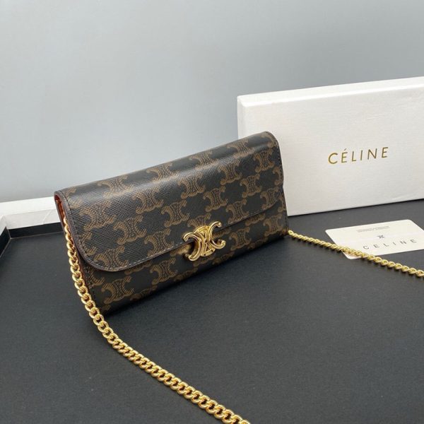 N品 セリーヌ バッグ 人気 ランキング CELINE ショルダーバッグ クロード 194142CUZ.04LU タン ゴールド金具 - 画像 (9)