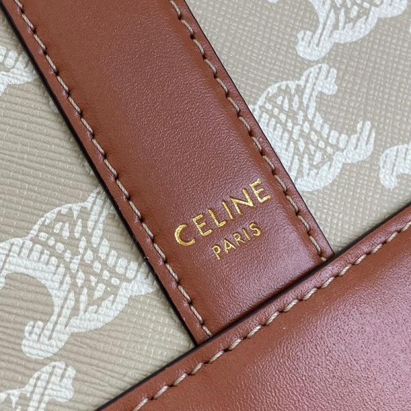 N品 セリーヌ バッグ 人気 ランキング CELINE スモールバケット 口コミ 191442FLC.02GR グレージュ ゴールド金具 - 画像 (4)