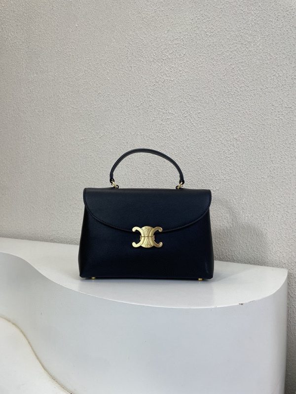 N品 セリーヌ バッグ 人気 ランキング CELINE ケリー型 ハンドバッグ 8108 ブラック ゴールド金具 - 画像 (9)