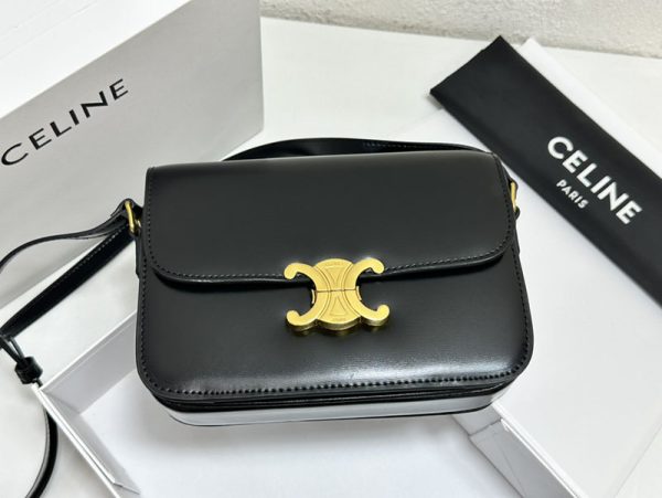 N品 セリーヌ バッグ 人気 ランキング CELINE クラシック トリオンフ バッグ 187363BF4.38NO ブラック ゴールド金具 - 画像 (8)