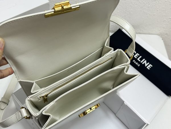 N品 セリーヌ バッグ 人気 ランキング CELINE クラシック トリオンフ バッグ 187363BF4.01BC ホワイト ゴールド金具 - 画像 (6)