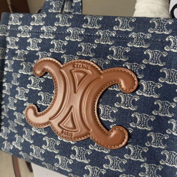 N品 セリーヌ バッグ 人気 ランキング CELINE 帆布 トートバッグ 上品 2411888 グレー ゴールド金具 - 画像 (6)