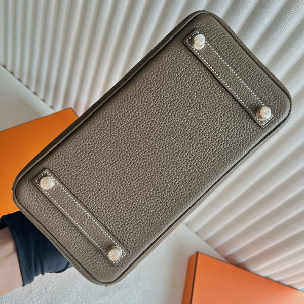 バーキン超N品 エルメスの人気バッグ HERMES バーキン25 エトゥープ トゴ ゴールド金具 2025定価 2513001 - 画像 (2)