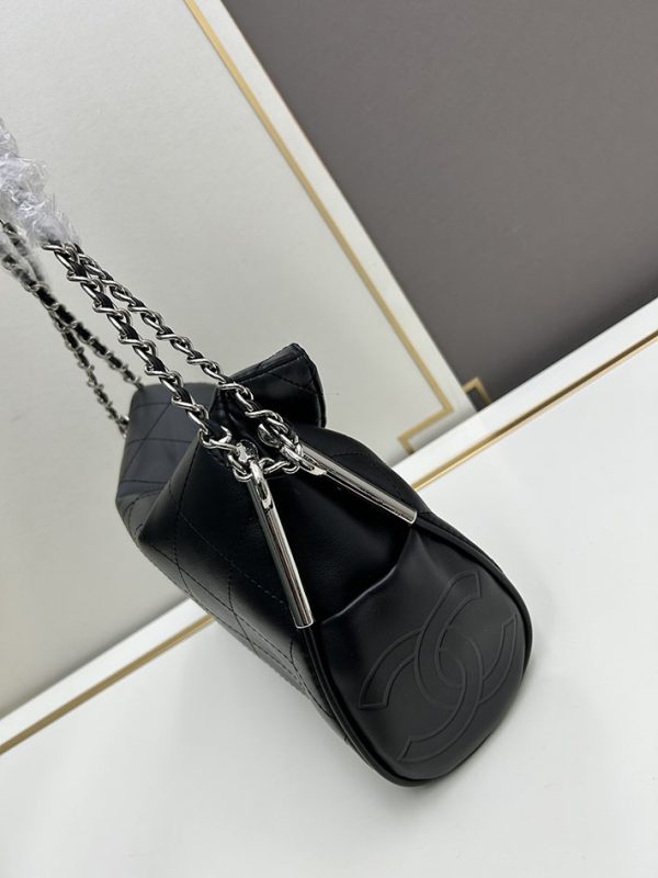 シャネル バッグ 2025 新作 CHANEL 女性バッグ人気 40 代 黒 (ブラック) 80811 カーフスキン シルバー金具 - 画像 (7)