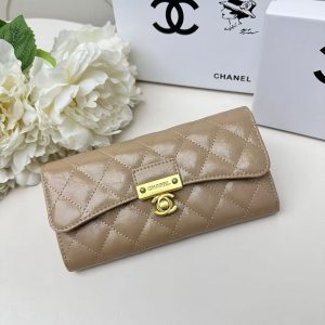 CHANEL 新作財布 レディース