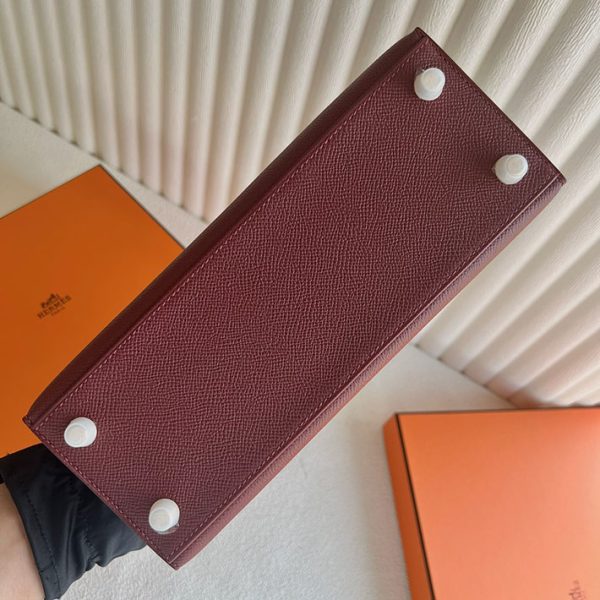 ケリー超N品 エルメス 安いバッグ HERMES ケリー25 外縫い ルージュアッシュ ヴォーエプソン ゴールド金具 2025定価 2513041 - 画像 (3)