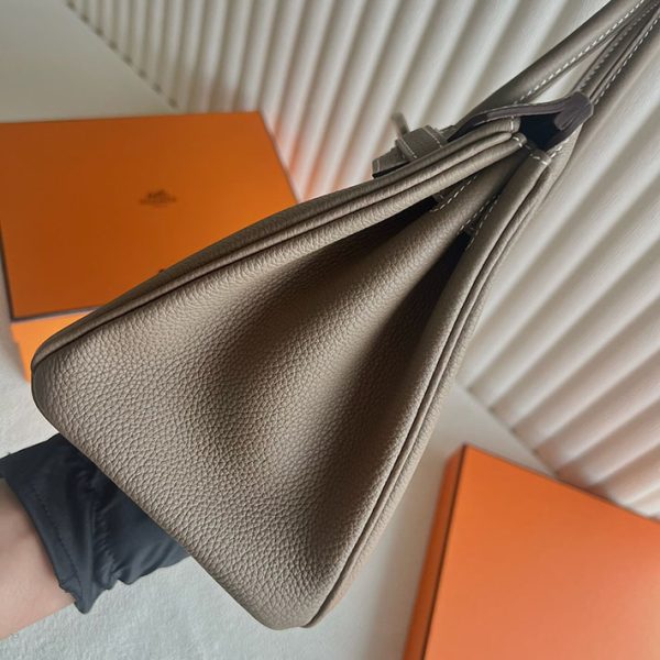 バーキン超N品 エルメスの人気バッグ HERMES バーキン25 エトゥープ トゴ シルバー金具 2025定価 2513061 - 画像 (8)