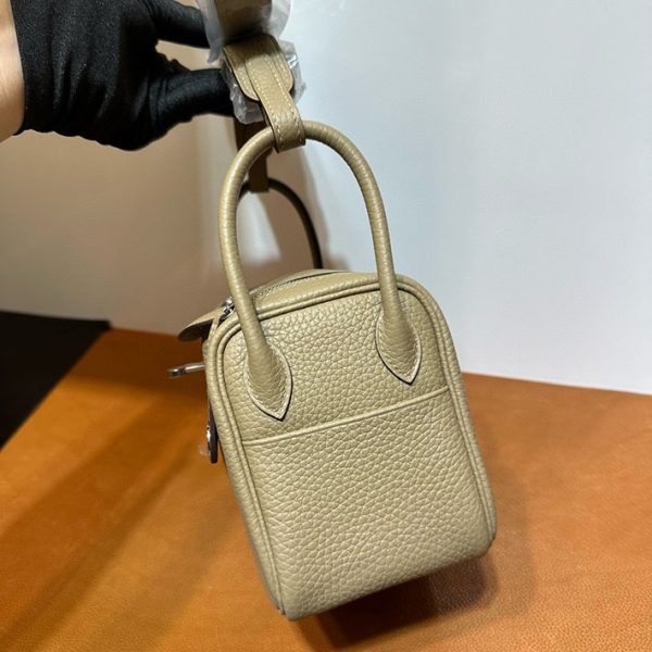 リンディ超N品 エルメス レディースバッグ HERMES ミニリンディ ベージュマルファ トリヨンクレマンス シルバー金具 2025定価 2513064 - 画像 (7)