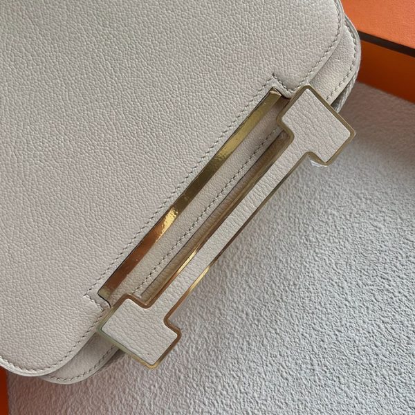 エルメス 新作 バッグ HERMES 人気バッグ ゲタ ナタ シェブルミゾル ゴールド金具 2025定価 2513073 - 画像 (9)