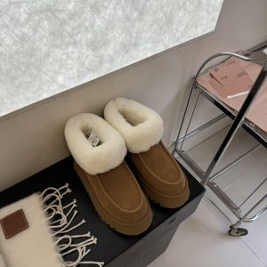 UGG ムートンブーツ 新作 2024