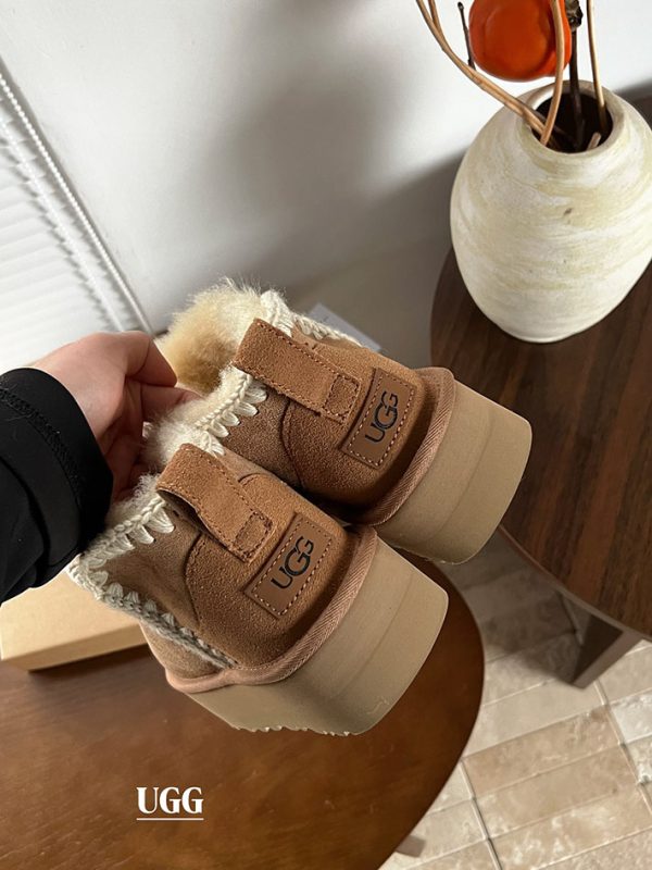 最高級UGGスーパーコピー靴 UGGムートンブーツコピー ugg 厚底ブーツ 人気 チェスナット 2514094 - 画像 (4)