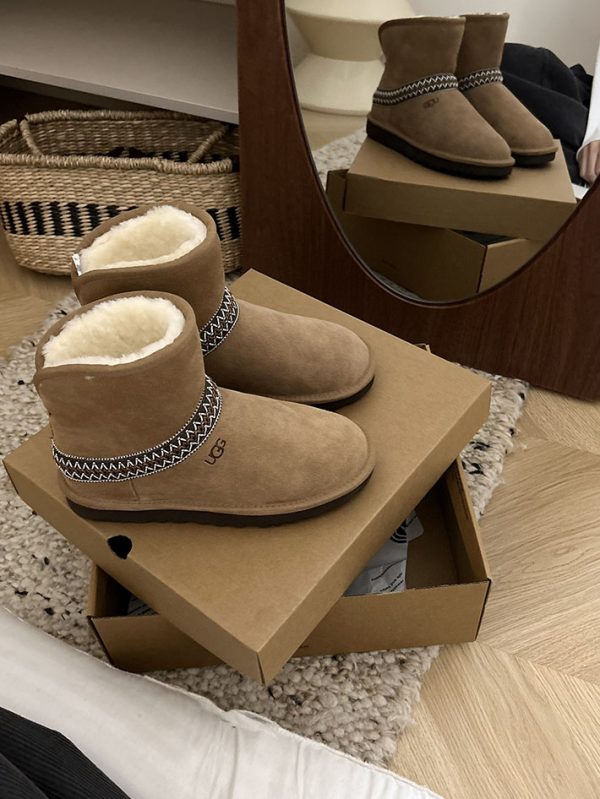 最高級UGGスーパーコピー靴 UGGムートンブーツコピー レディース ugg ムートンブーツ チェスナット 2514096 - 画像 (7)