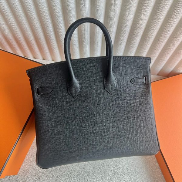 バーキン超N品 エルメスの人気バッグ HERMES バーキン25 黒 ブラック ヴォーエプソン ゴールド金具 2025定価 2513126 - 画像 (7)