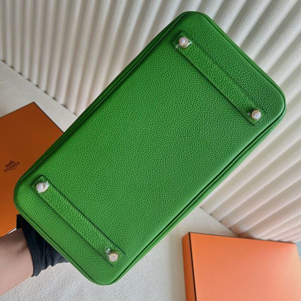 バーキン超N品 エルメスの人気バッグ HERMES バーキン30 ヴェールユッカ トゴ ゴールド金具 2025定価 2513148 - 画像 (2)