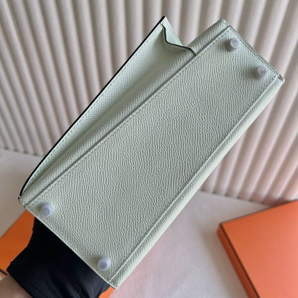 ケリー超N品 エルメス 枠バッグ HERMES ケリー20 無秩序 ヴェールフィズ ヴォーエプソン シルバー金具 2025定価 2513187 - 画像 (3)