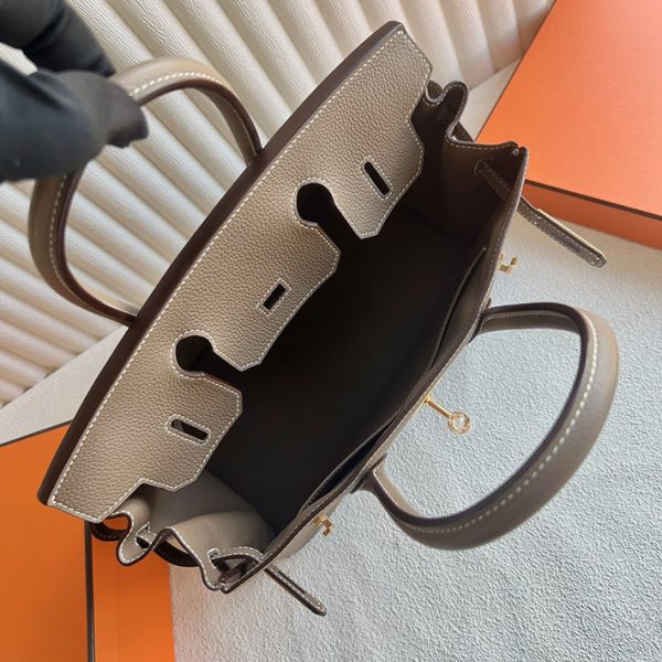 バーキン超N品 エルメス バーキン持ってる女 HERMES バーキン30 エトゥープ トゴ ゴールド金具 2025定価 2513203 - 画像 (4)