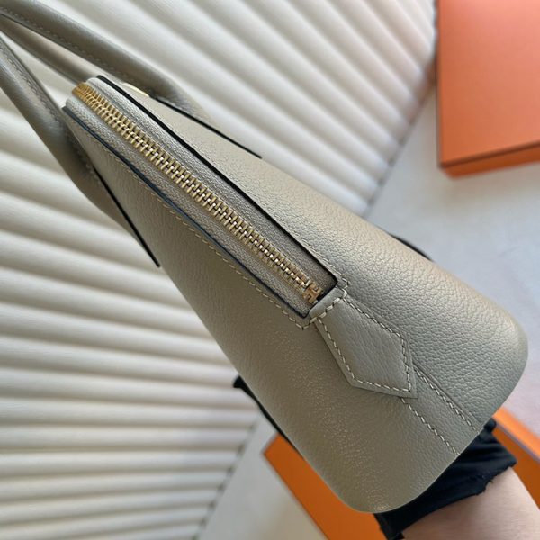 ボリード超N品 エルメス 手提げバッグ HERMES ボリード1923 25 トゥルティールグレー シェブルミゾル ゴールド金具 2025定価 2513258 - 画像 (4)