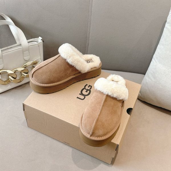 最高級UGGスーパーコピー UGGムートンサンダルコピー ugg ムートンサンダル 厚底 ヒッコリー 2514264 - 画像 (7)