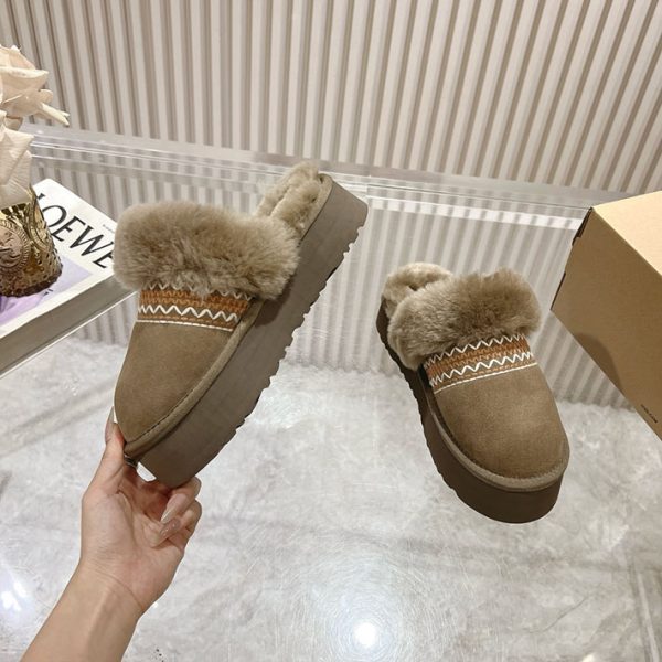 最高級UGGスーパーコピー UGGムートンサンダルコピー ugg ファーサンダル アウトレット ヒッコリー 2514272 - 画像 (5)