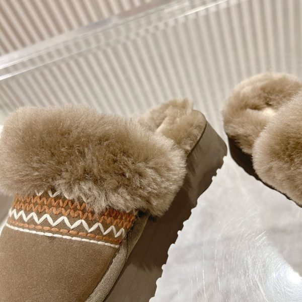 最高級UGGスーパーコピー UGGムートンサンダルコピー ugg ファーサンダル アウトレット ヒッコリー 2514272 - 画像 (3)