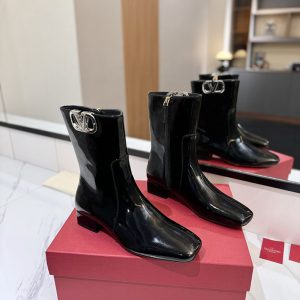 VALENTINO ミドルブーツ レディース 歩きやすい