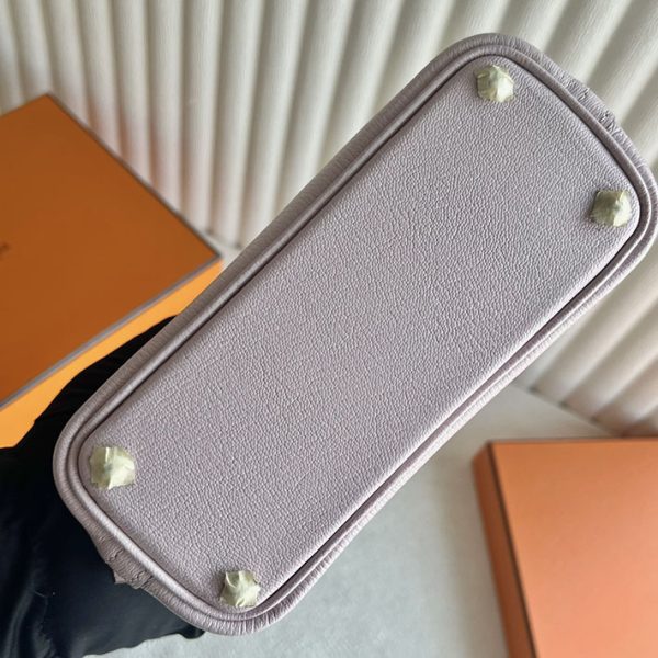 ポーチ 可愛い ブランド 安い HERMES ボリード1923 ミニ ローズダーリン シェブルミゾル シルバー金具 2025定価 2513315 - 画像 (3)